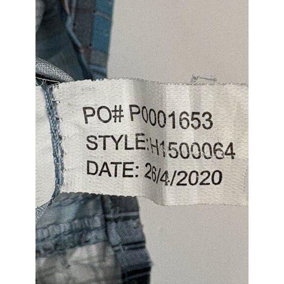 HUK Tide Point Woven Fishing Shirt Men’s XL Vented Blue Plaid Performance - Picture 6 of 15